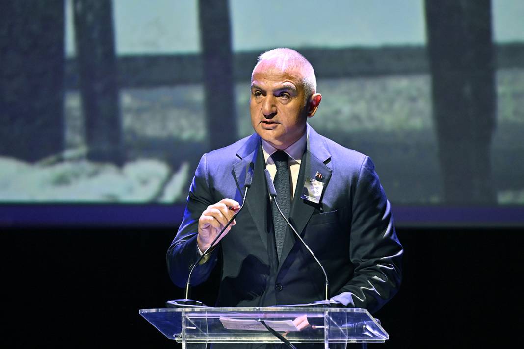 Usta sanatçı Kenan Işık'a son görev... "Yokluğu bizler için büyük bir kayıp" 2